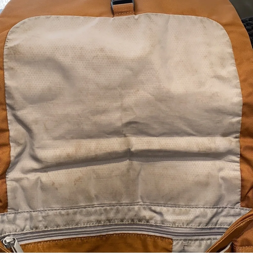 authentic T-Tech by Tumi signature messenger bag